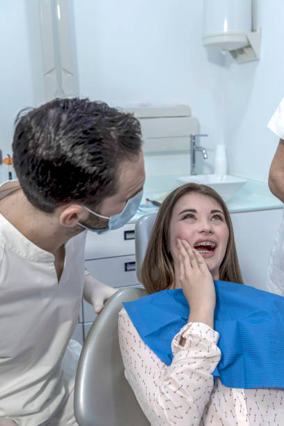 Best Emergency Tooth Extraction in Due West, SC